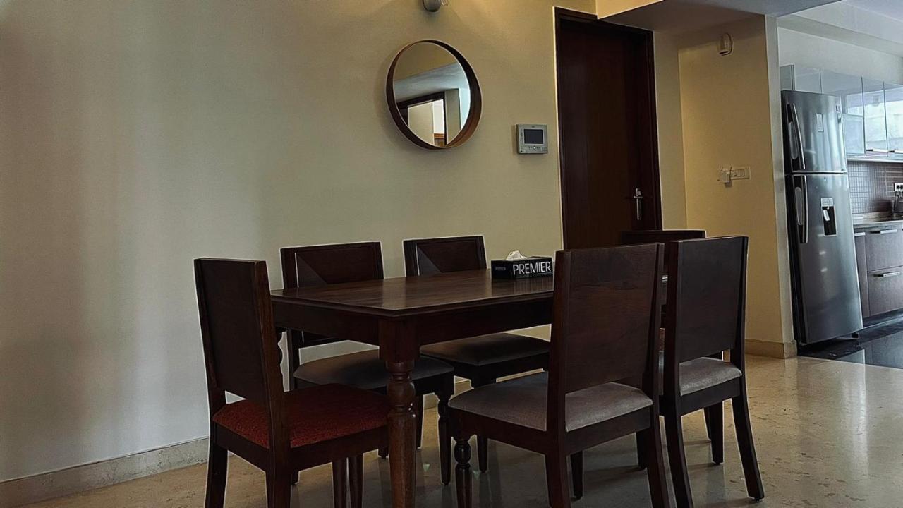 Luho Grande Bed & Breakfast Bangalore Exterior foto